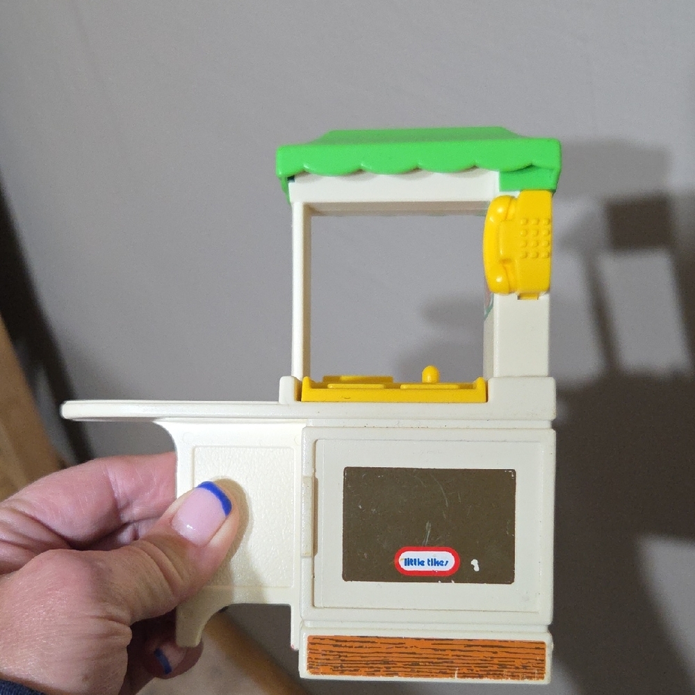 Little Tikes Cream and Green Playset